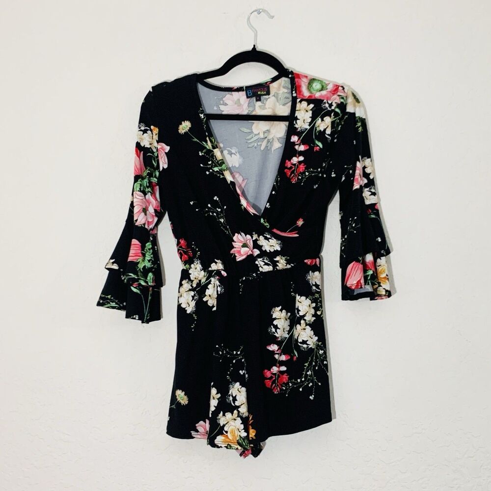 B Famous Romper Women M Black Floral Wrap Front Flare Sleeve Boho Vacation Cute